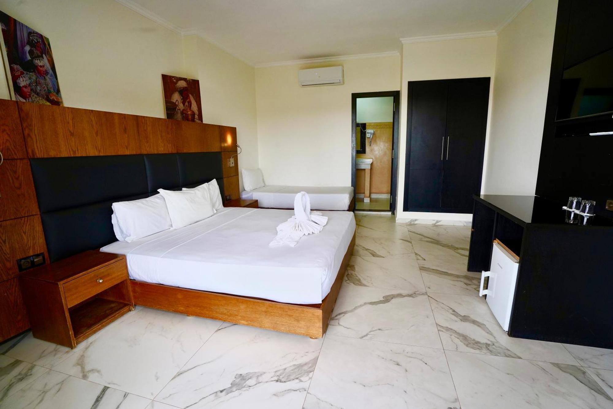 Ourika Camp Suites Hotel & Resort El Harkat Экстерьер фото