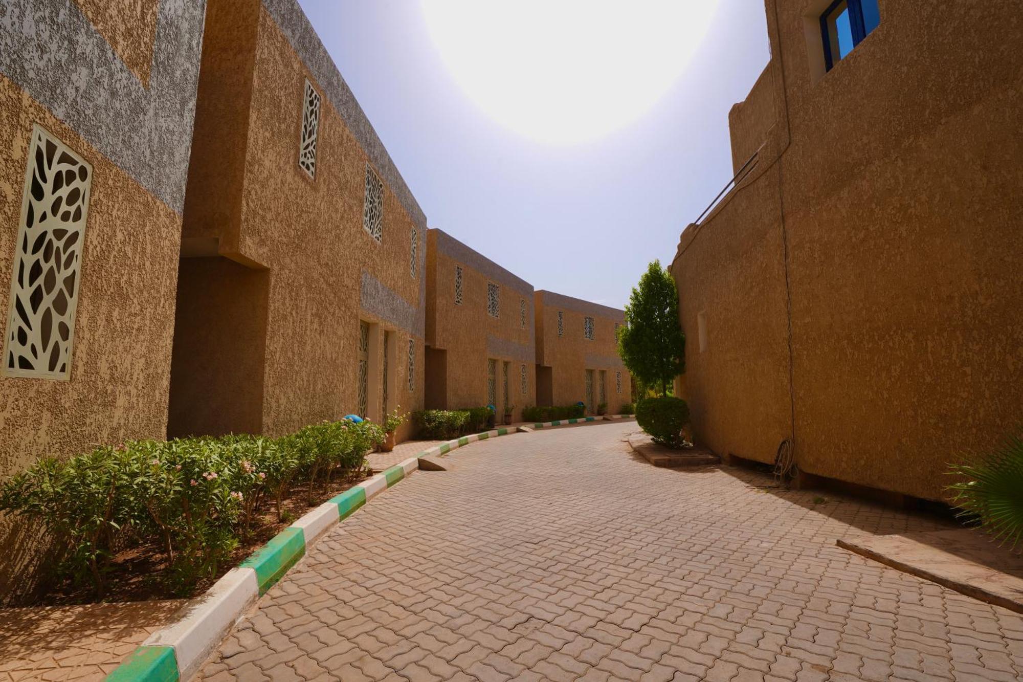 Ourika Camp Suites Hotel & Resort El Harkat Экстерьер фото