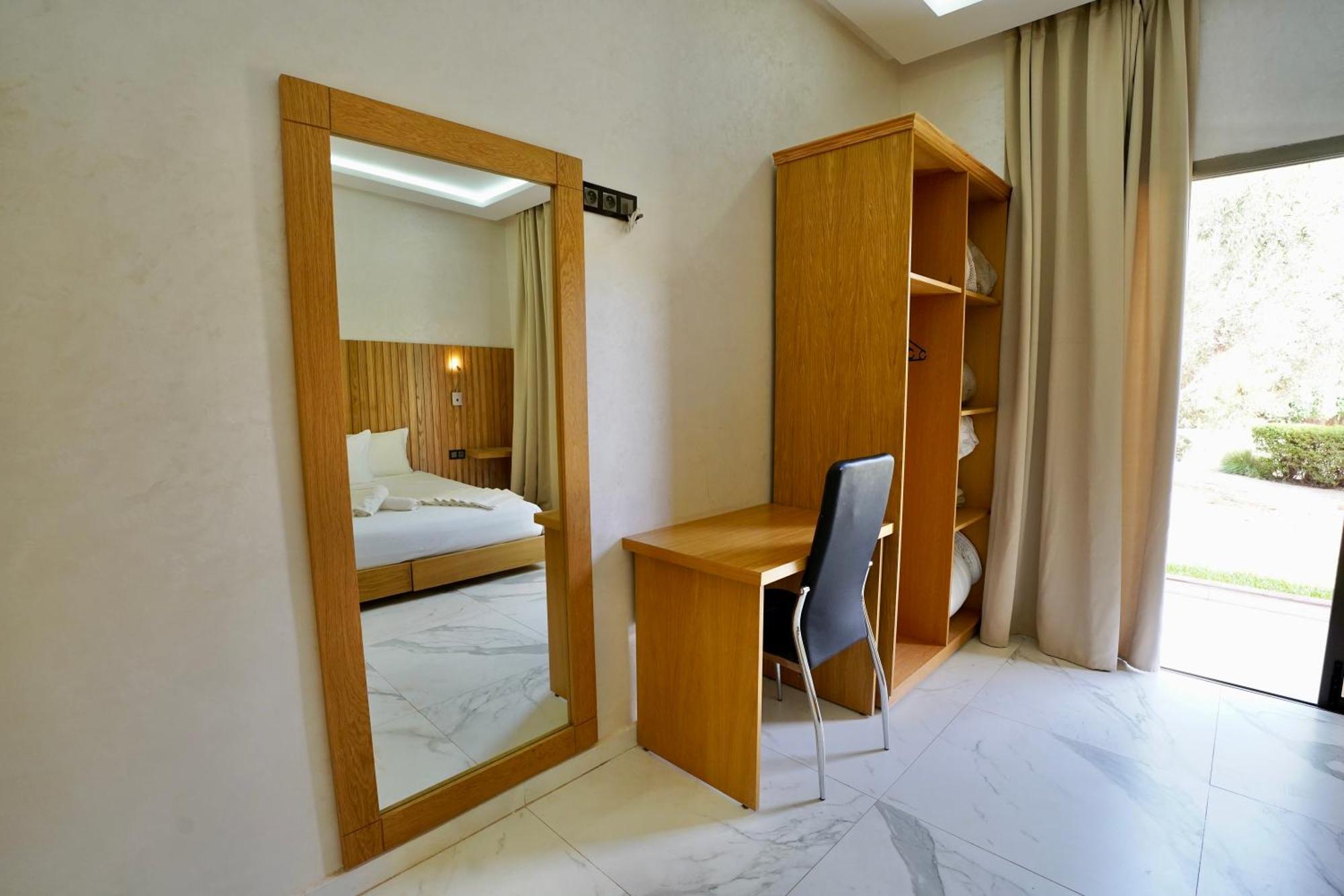 Ourika Camp Suites Hotel & Resort El Harkat Экстерьер фото
